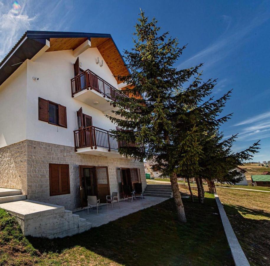 Turisticki Apartmani “Kraljeva Stolica” Žabljak Exterior foto